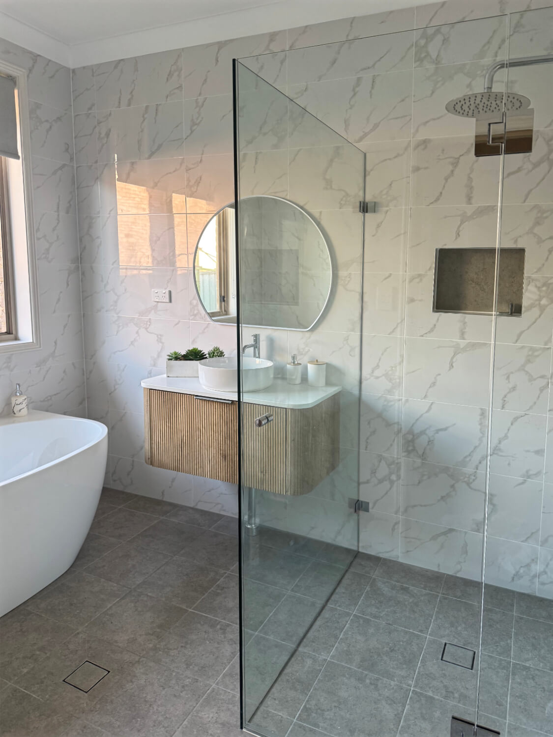 Frameless shower screen- Chrome Hardware