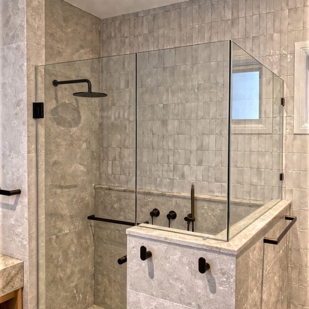 Custom Frameless